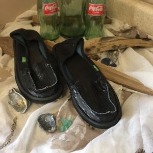 Sanuk slip ons